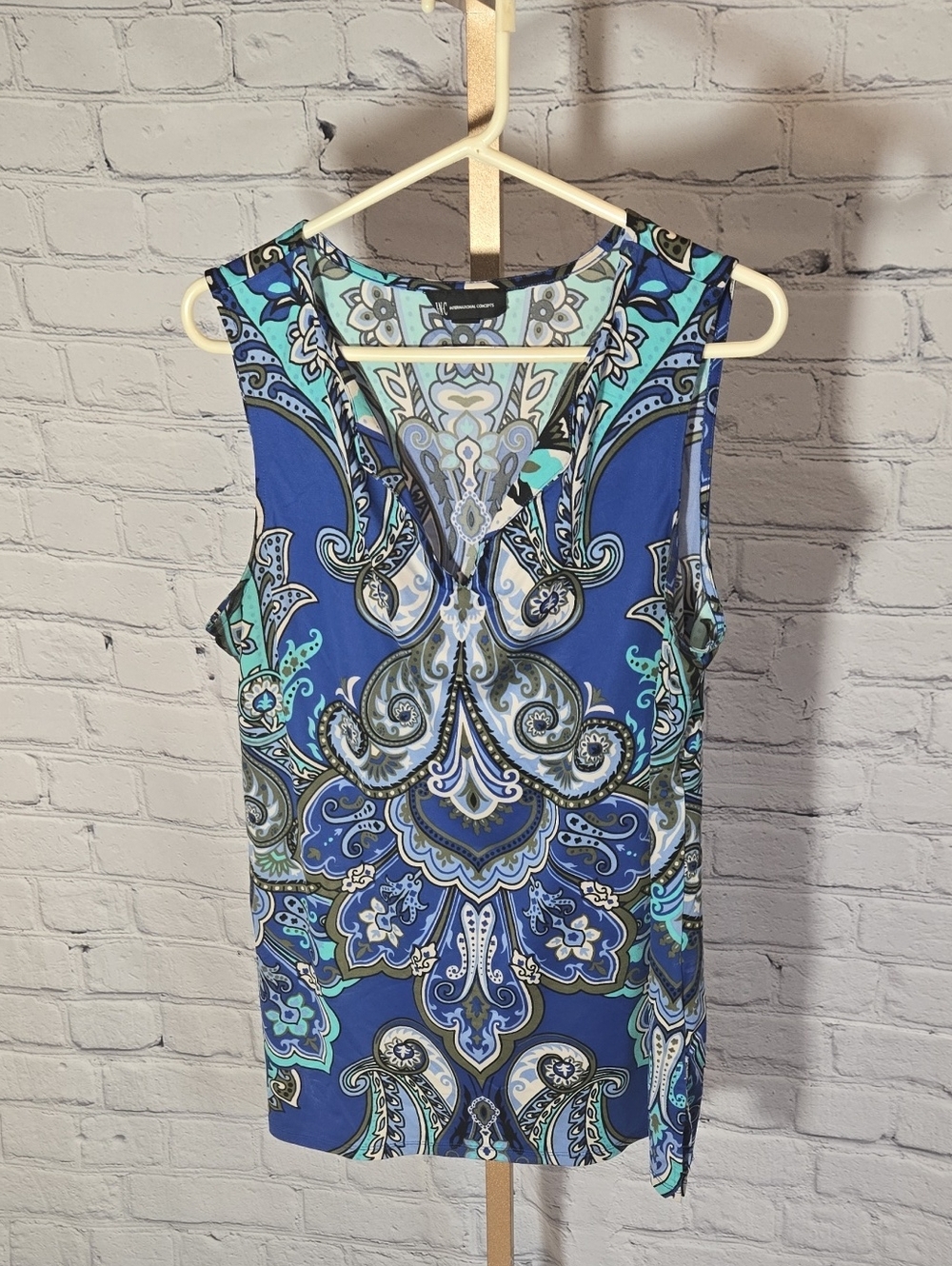 INC International Concepts Blue Paisley V-Neck Tank